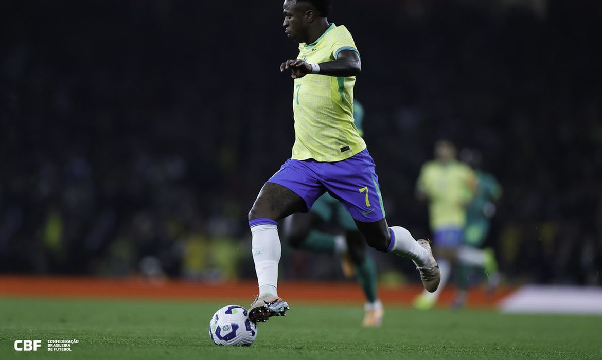 Vinicius Júnior diz que Brasil não é favorito para Copa do Mundo