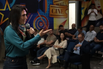 Secretária estadual visita Suzano e reforça compromisso com desassoreamento de rios 