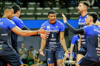 Suzano Vôlei supera Monte Carmelo e garante 5ª posição