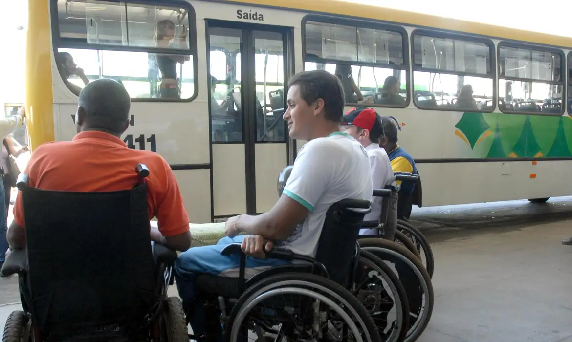 Colégio Militar reabre inscrição para candidatos com deficiência