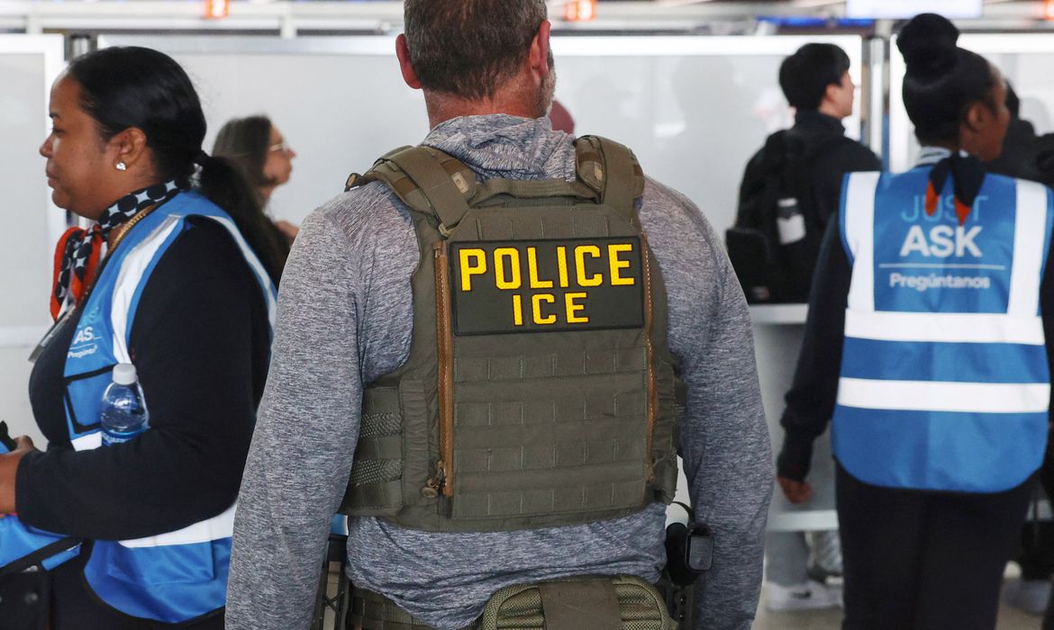 Imigrante mexicano morre sob custódia da imigração dos EUA, diz ICE