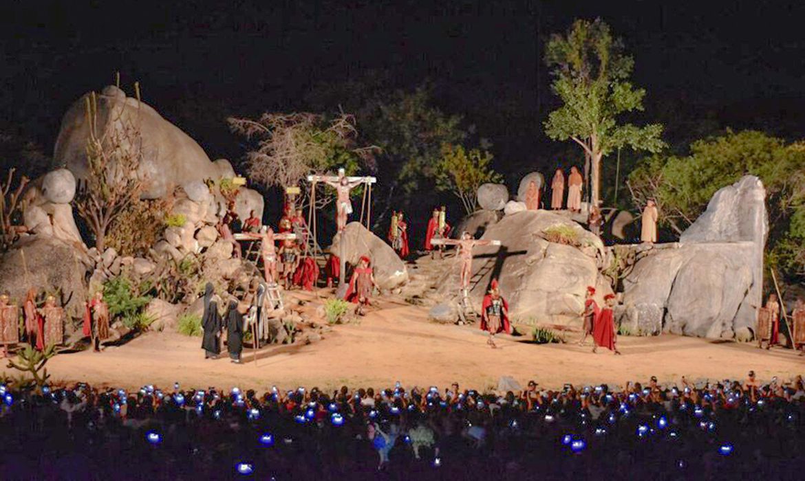 Paixão de Cristo de Nova Jerusalém tem com encenações até domingo