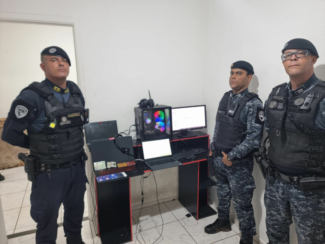 GCM de Itaquaquecetuba prende trio por estelionato e associação criminosa