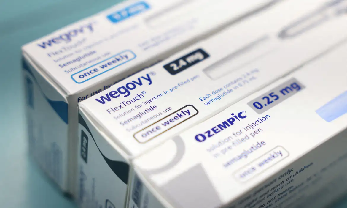 Anvisa vai aumentar fiscalização de canetas emagrecedoras manipuladas