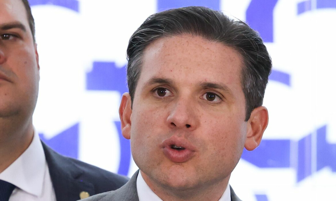 Motta diz que fim da escala 6x1 será debatida por meio de PEC