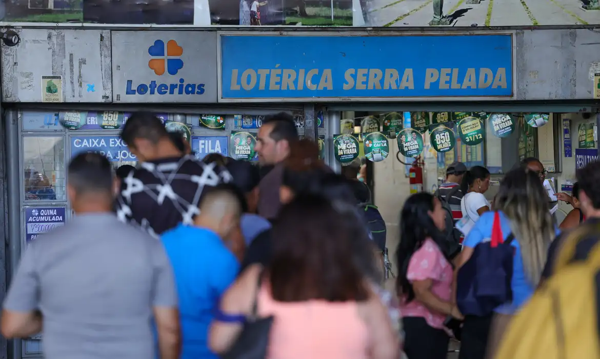 Mega-Sena acumula novamente e prêmio principal vai para R$ 52 milhões