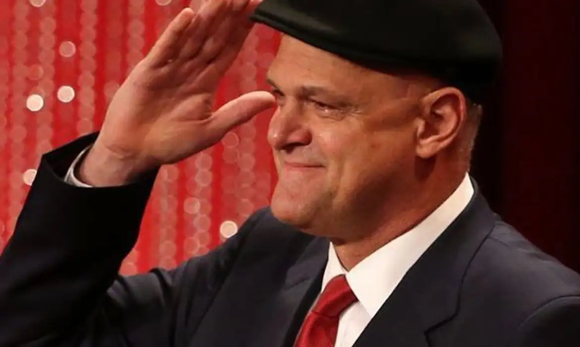 "Sua dedicação elevou o nome do país", diz Lula sobre Oscar Schmidt