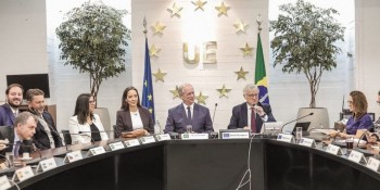Ciro promete valorizar a participação do Brasil em blocos econômicos