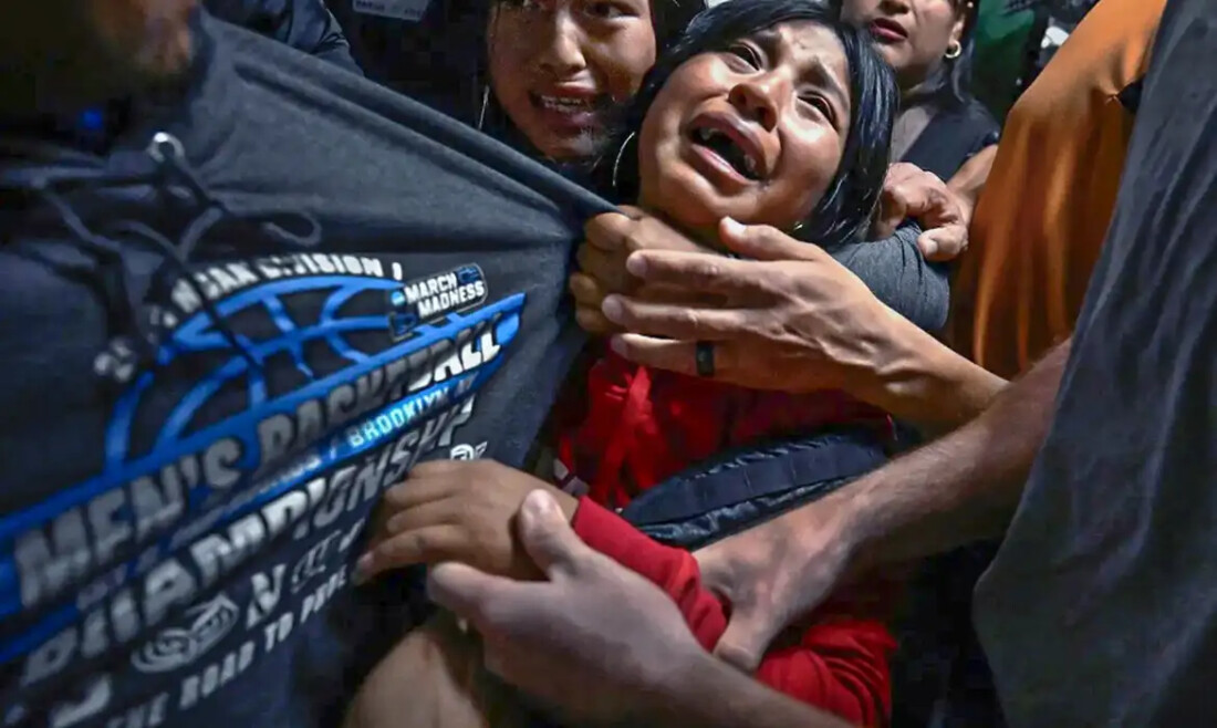 EUA: foto do ano do World Press Photo mostra família separada pelo ICE