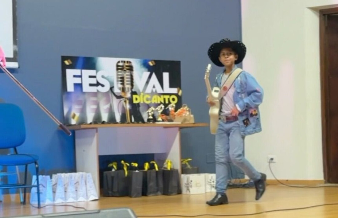 Leozinho é destaque em Piracicaba e conquista 3º lugar em tradicional festival de canto