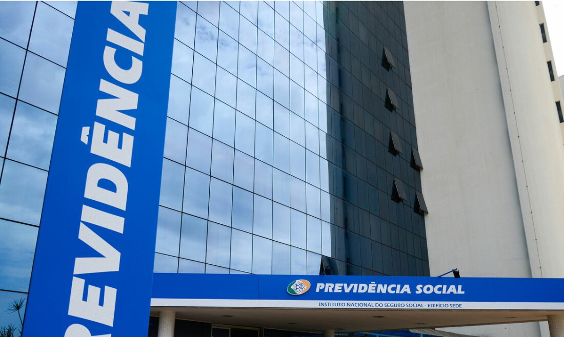Fila do INSS cai 16% em dois meses após análise de 500 mil processos