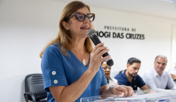 Prefeita Mara Bertaiolli dá posse às novas conselheiras para a gestão 2026/2028 do COMMULHER
