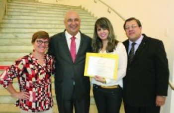 Educação de Suzano recebe prêmio estadual Mario Covas