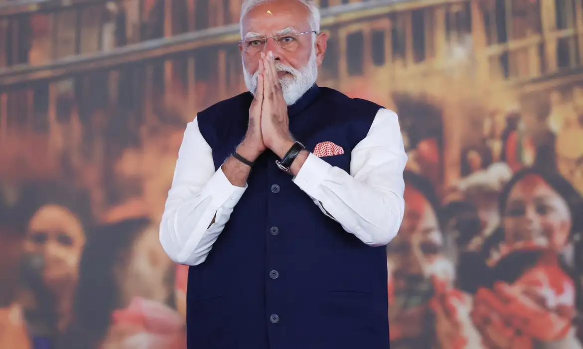 Modi pede que Índia economize combustível com alta dos preços globais