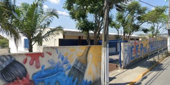 Professor flagrado com arma de fogo em escola é afastado