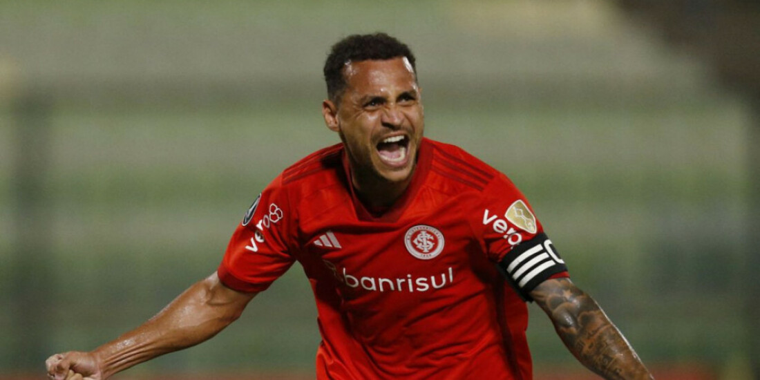 Internacional vence e assume liderança do Grupo B da Copa Libertadores