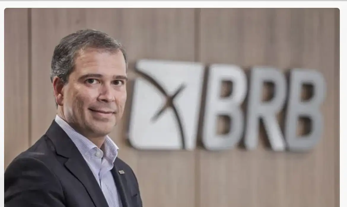Caso Master: Advogado deixa defesa de ex-presidente do BRB