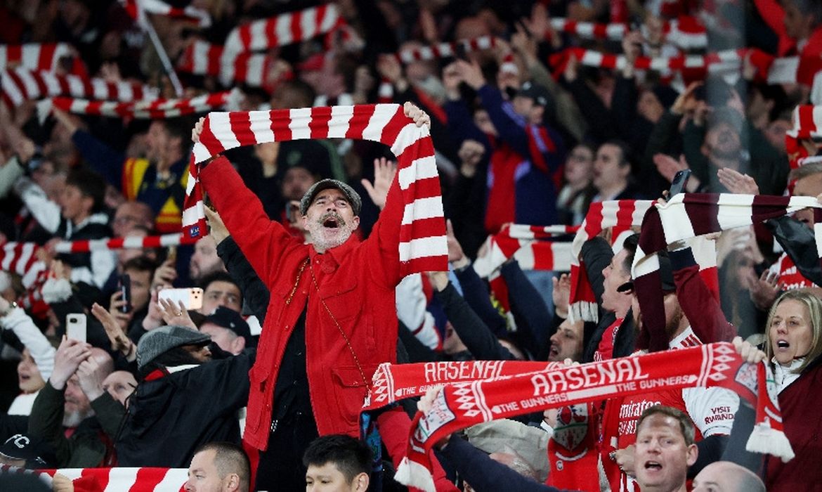 Arsenal volta a conquistar título do Campeonato Inglês após 22 anos