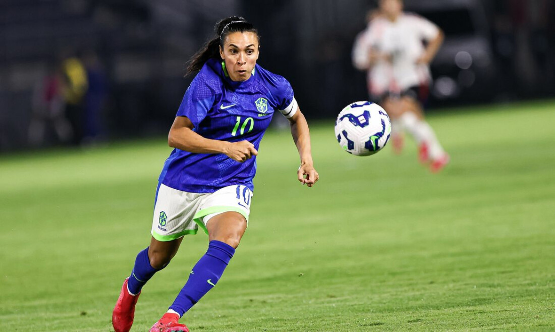Marta volta à seleção feminina para 2 amistosos contra EUA no Brasil