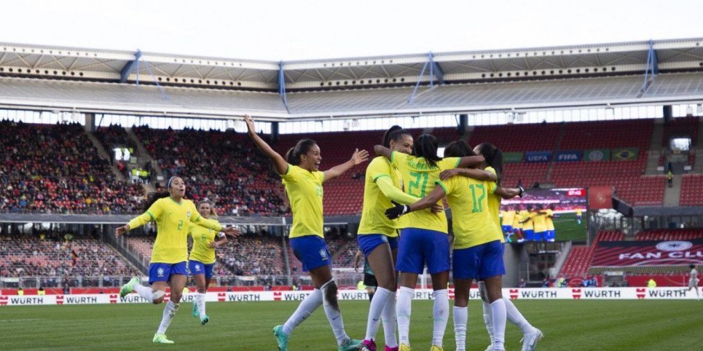 Brasil pega Chile em último amistoso antes da Copa Feminina de Futebol