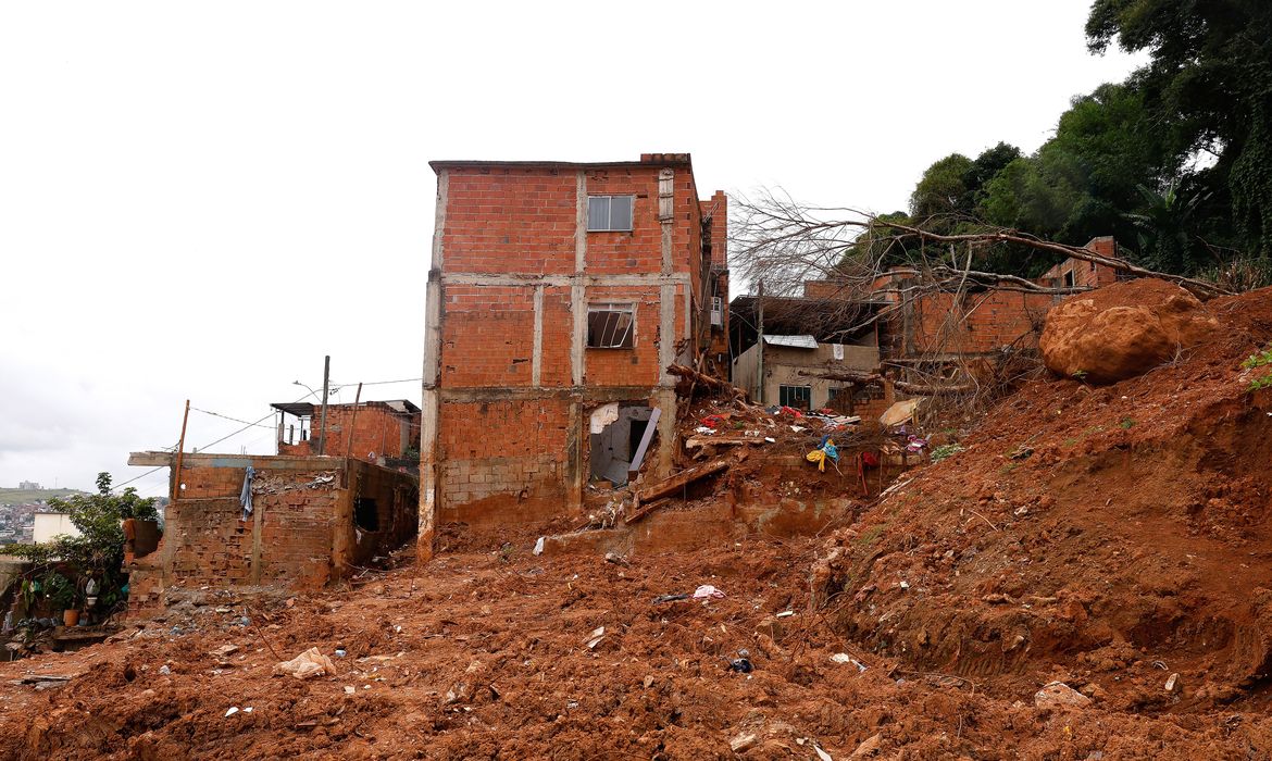 Governo destina mais R$ 75,3 milhões para atingidos por chuvas em MG