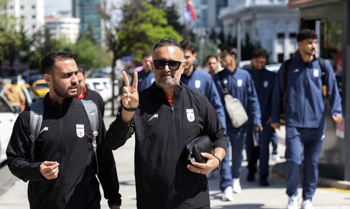 Jogadores iranianos solicitam vistos para EUA e Canadá antes da Copa