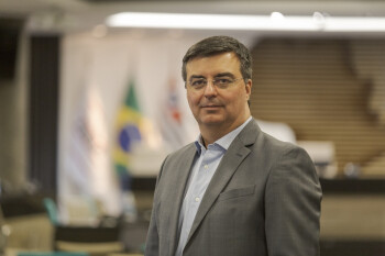 Indústria é decisiva para o Brasil ampliar seu protagonismo global