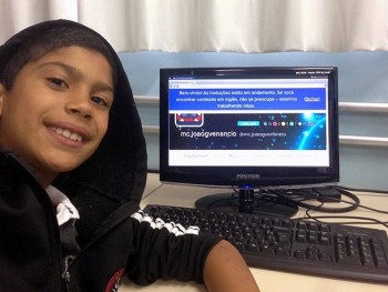 Escola municipal do Jardim Ivete é destaque no projeto Khan Academy em outubro
