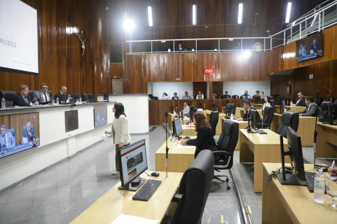 Vereadores de Mogi aprovam projeto de lei que modifica carreira de ADIs
