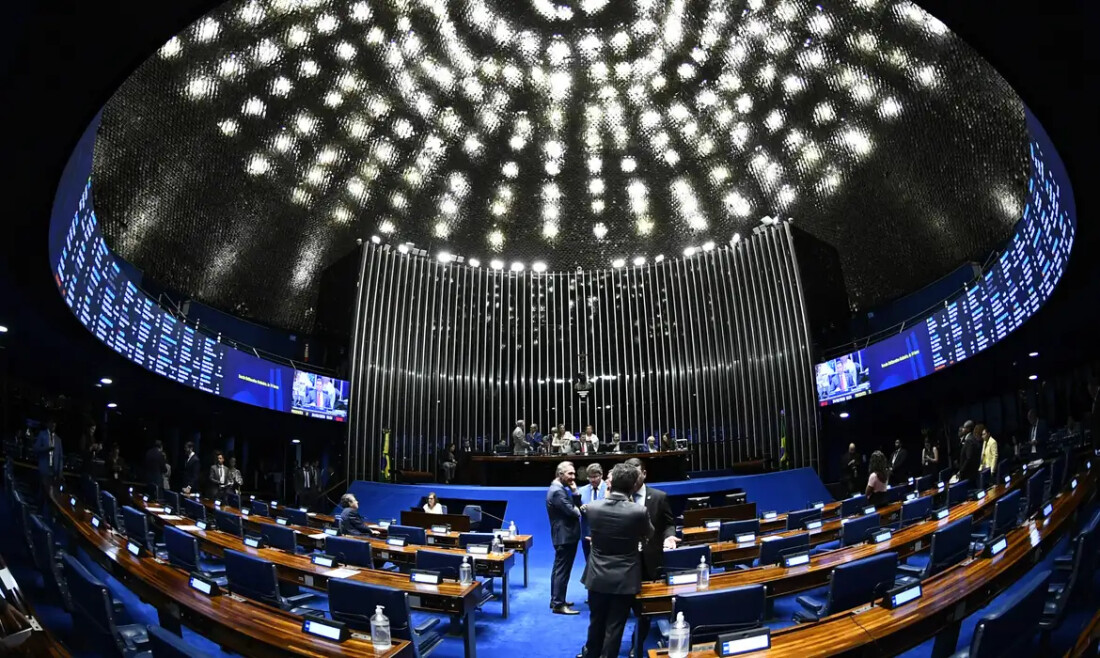 Senado aprova projeto de incentivo ao primeiro emprego para jovens
