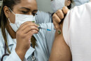 Governo de SP amplia vacinação contra gripe para toda a população