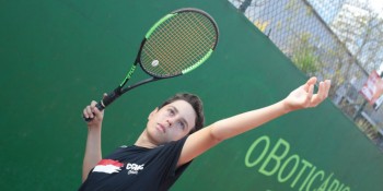 Tenista do Clube de Campo de Mogi assume liderança no ranking da FPT