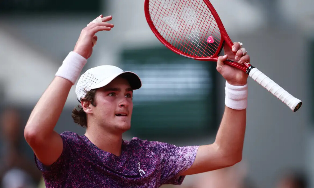 Fonseca elimina Djokovic em Roland Garros com vitória épica