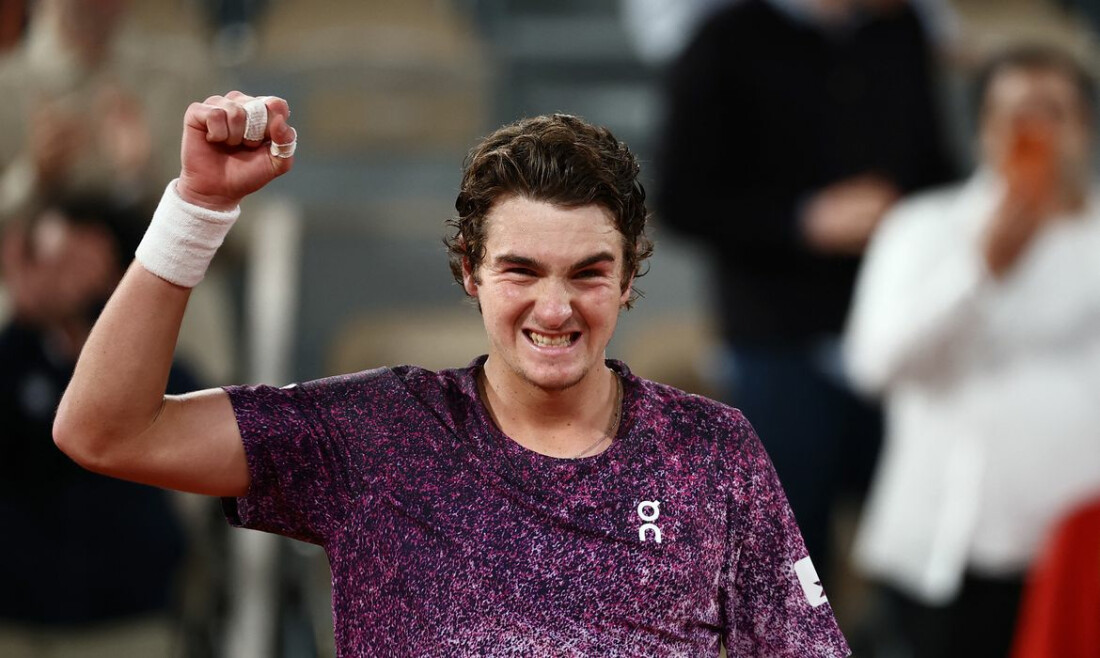João Fonseca derrota Casper Ruud e vai às quartas de Roland Garros