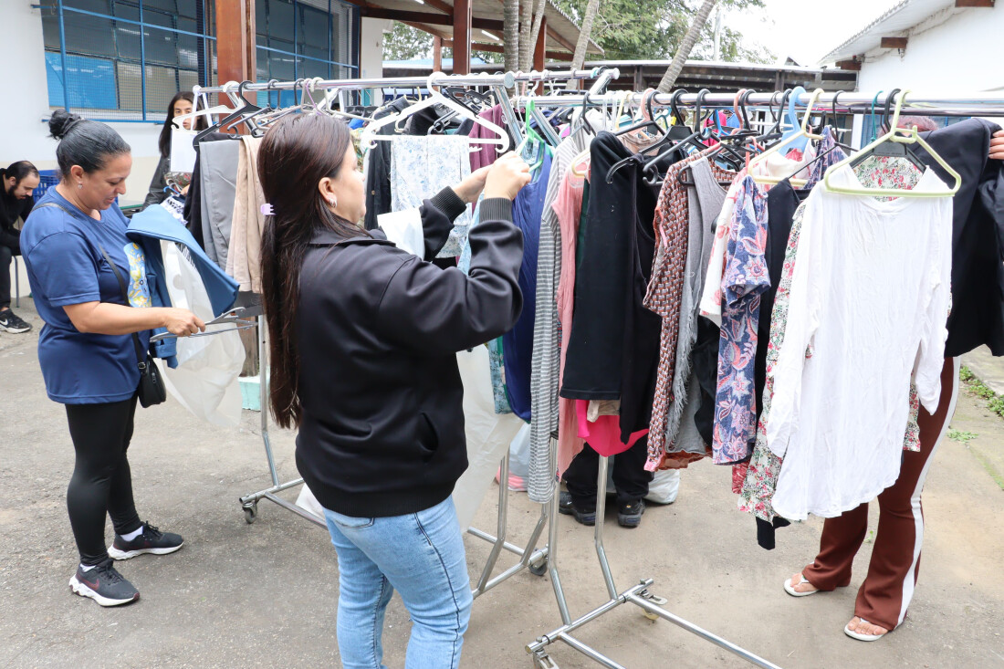 Fundo Social de Suzano distribui mais de 12 mil peças no 1º Bazar Solidário