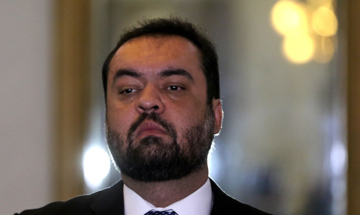 TSE julga recurso de Castro contra decisão que o tornou inelegível