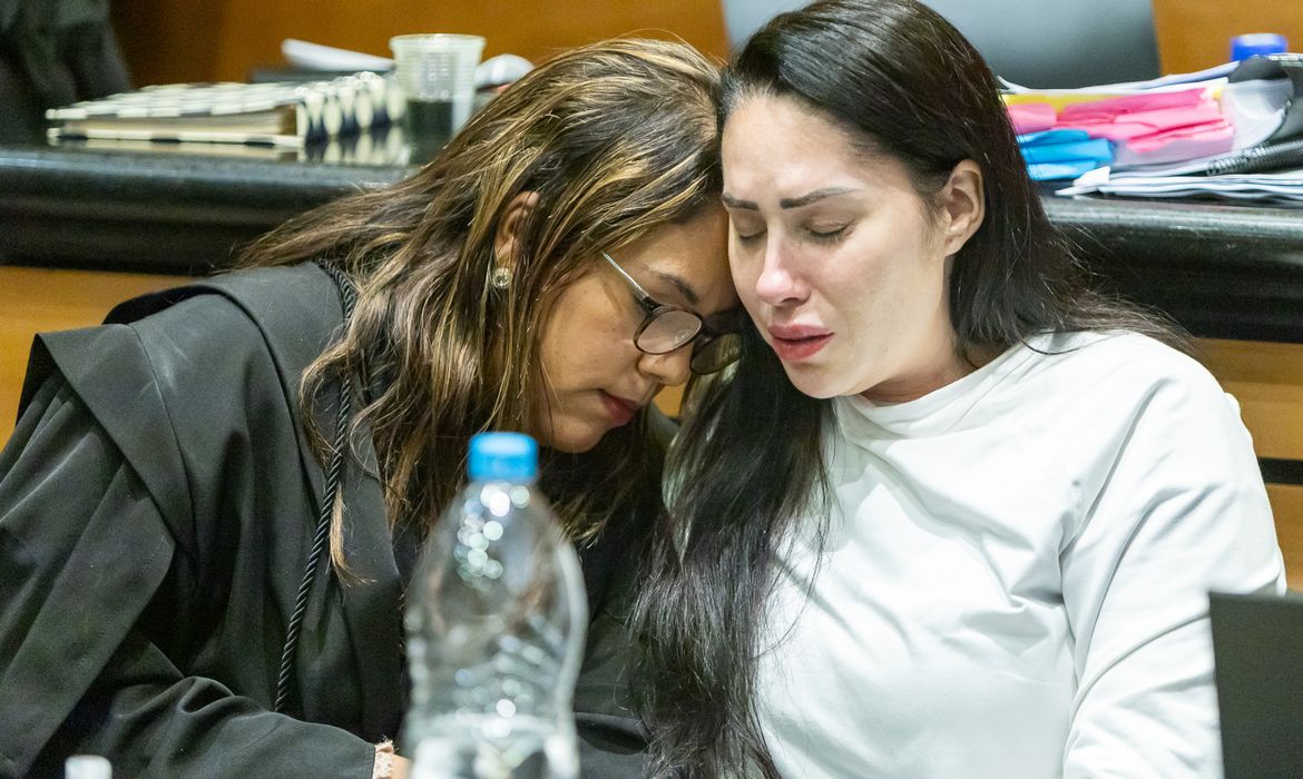 Monique Medeiros deixa a prisão no Rio; MP vai recorrer da decisão