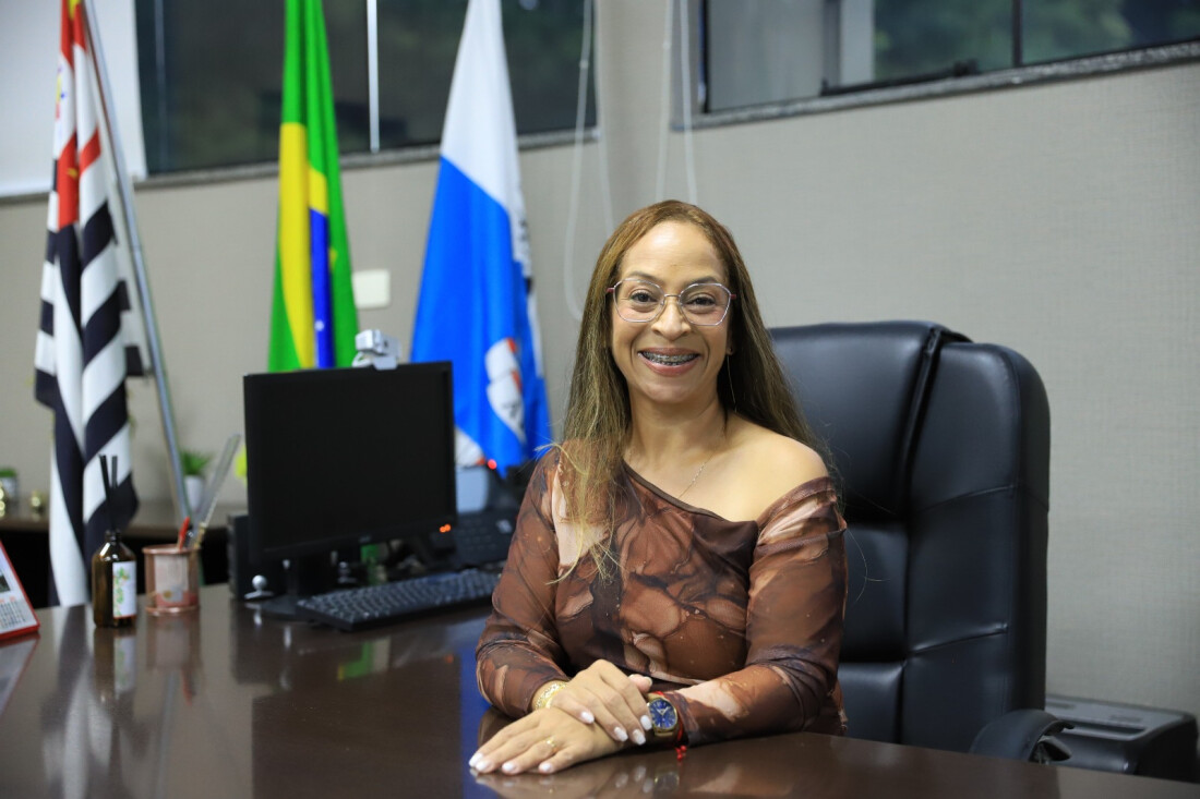 Profª. Cris, presidente da Câmara de Arujá, destaca expectativas para a cidade