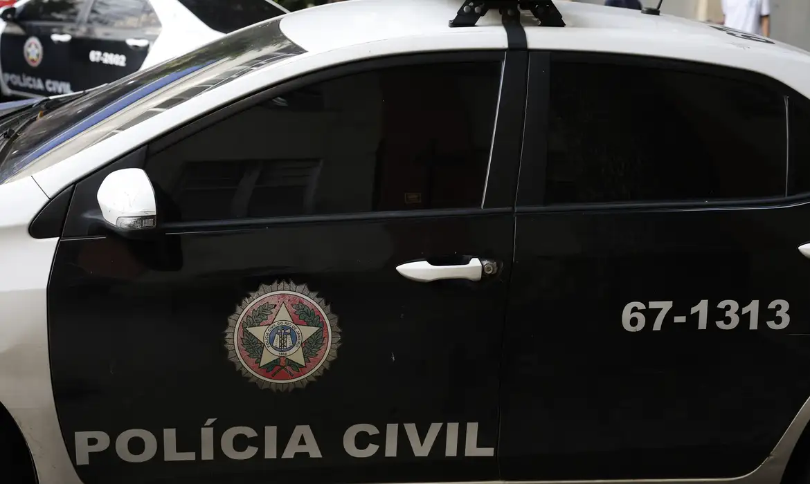 RJ: líder do Comando Vermelho que coordenava roubo de cargas é preso