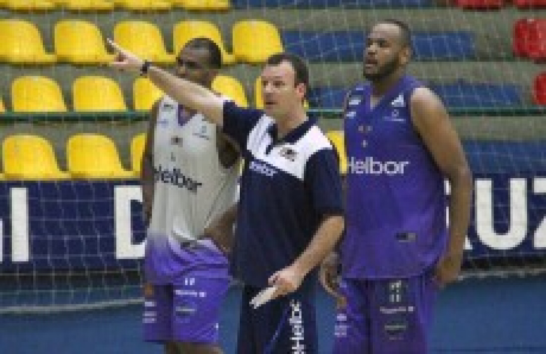 Mogi/Helbor estreia hoje em casa pelo NBB