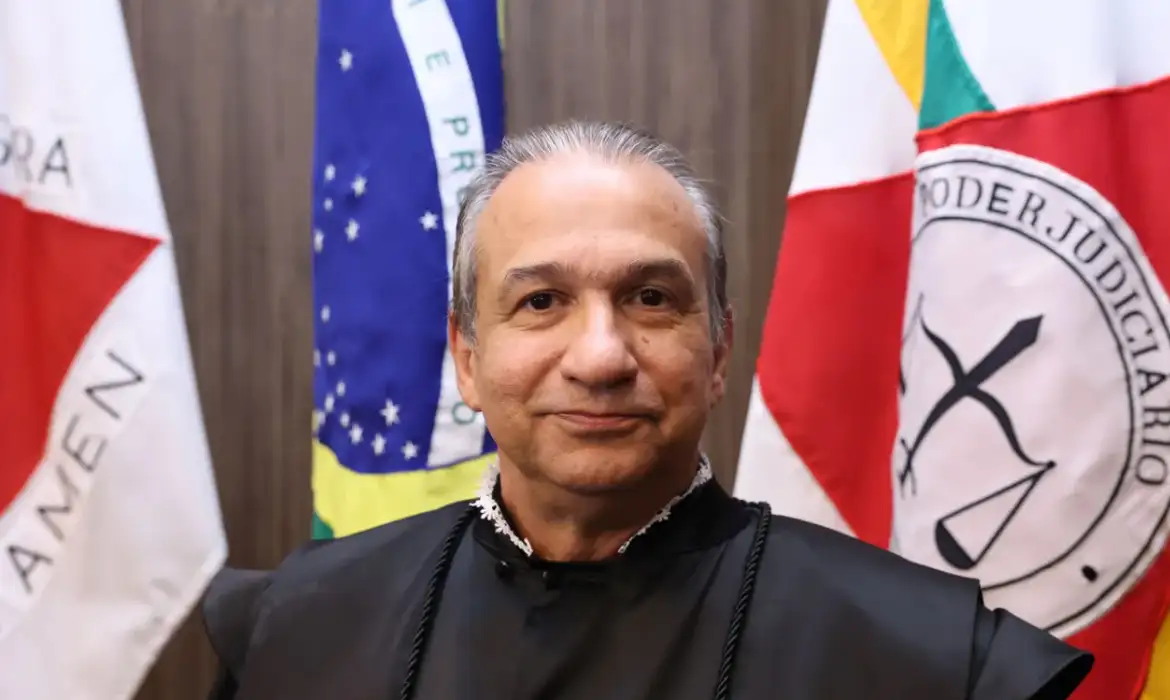 CNJ abre processo contra desembargador acusado de crimes sexuais