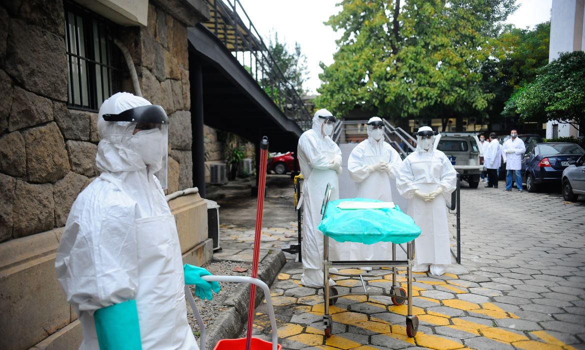 Três morrem no Quênia em protestos por instalação de centro para ebola