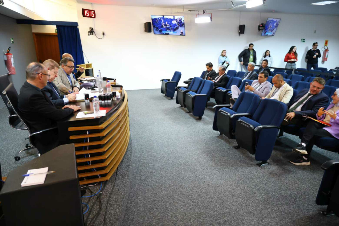 Câmara de Mogi aprova homenagens na sessão de quarta-feira 