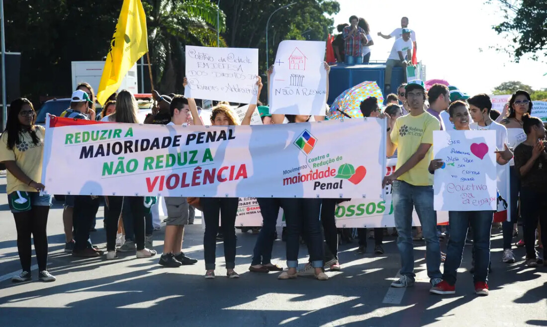 Entidades criticam projeto que reduz maioridade penal aprovado na CCJ