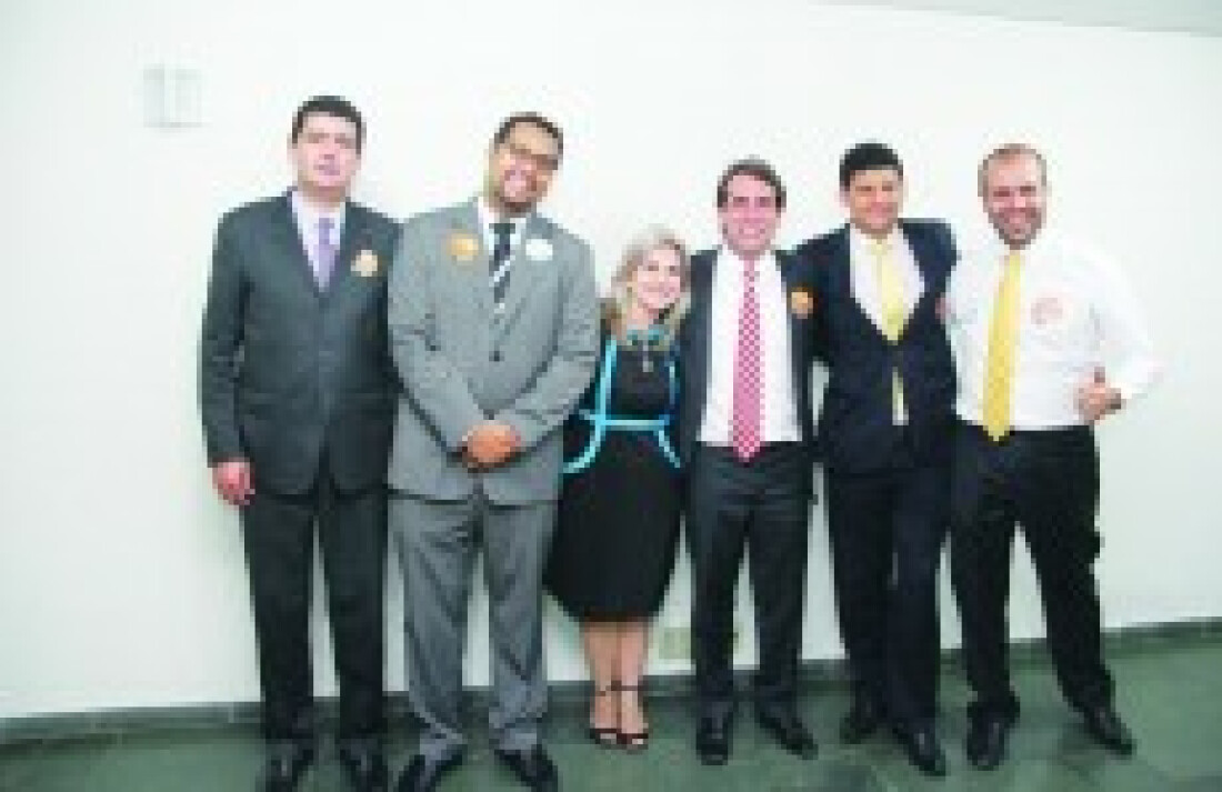 Candidato a presidente da OAB faz campanha em Suzano