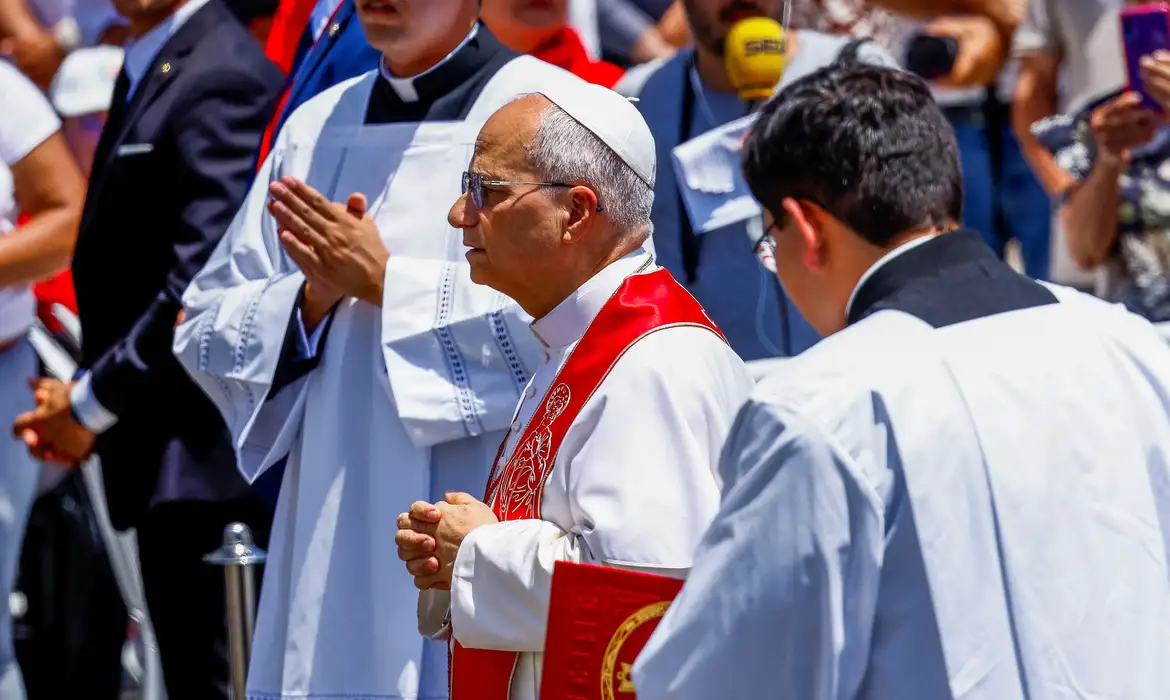 Papa Leão XIV pede "exame de consciência" à Europa sobre imigração
