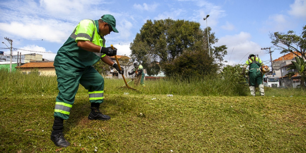 Mutirão Cidade Bonita atende mais 4 bairros
