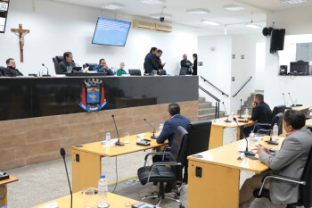 Vereadores aprovam oito itens em sessão ordinária na Câmara de Suzano 