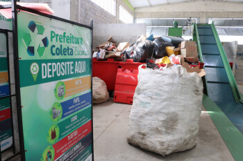 Suzano lança ‘moeda ambiental’ que transforma recicláveis em créditos para alimentação