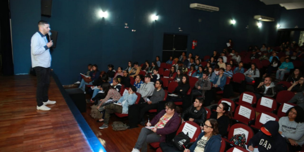 Suzano abre inscrições para curso preparatório do Enem